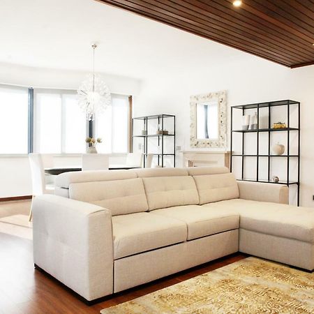 Parque Das Nacoes - Fil Pool Apartment Lisbon Luaran gambar