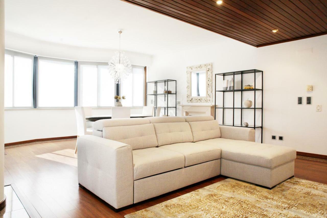 Parque Das Nacoes - Fil Pool Apartment Lisbon Luaran gambar