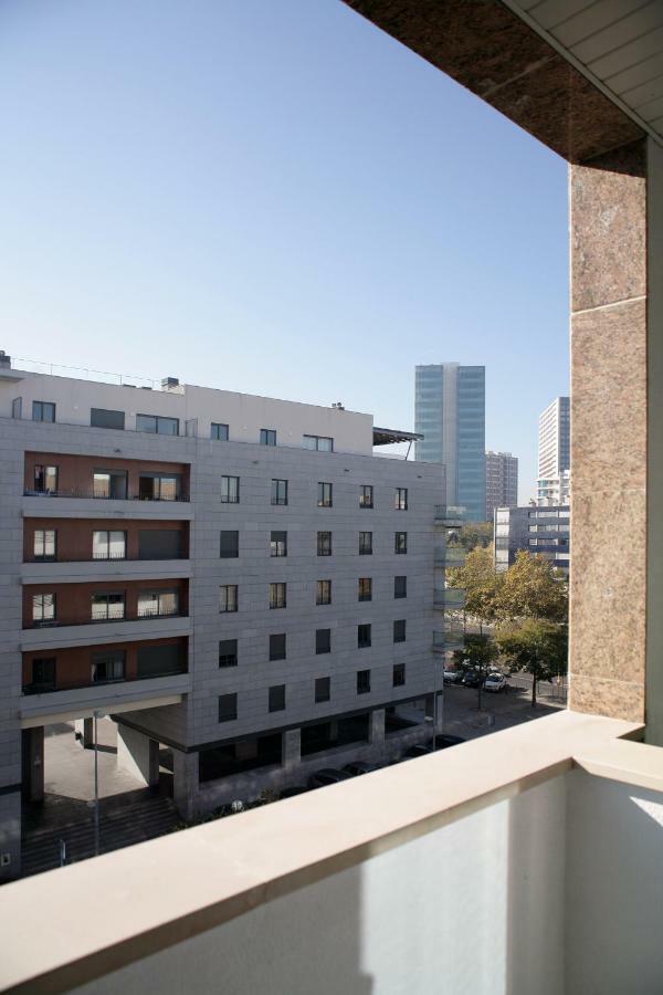 Parque Das Nacoes - Fil Pool Apartment Lisbon Luaran gambar